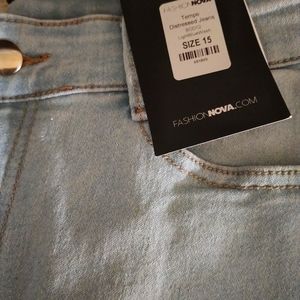 Fashion Nova Tempe Distressed Jean